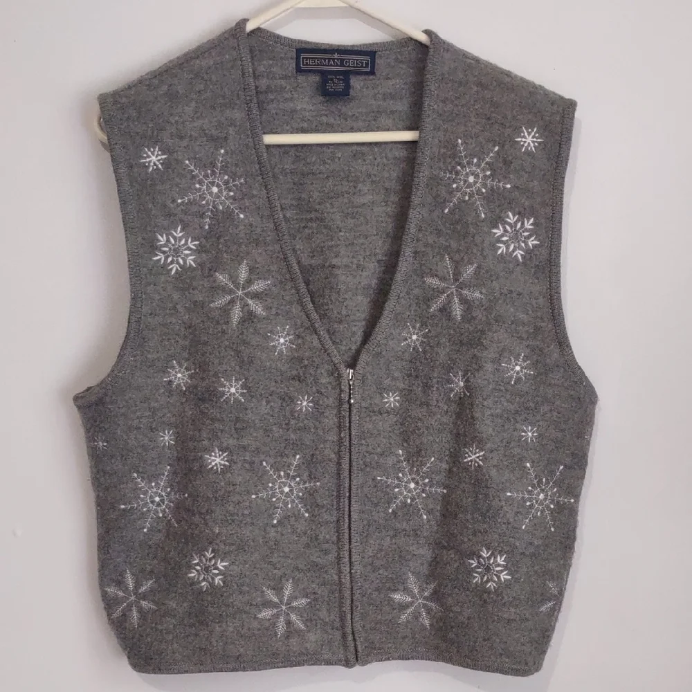 Coldwater Creek Gray V-Neck Sweater - Picture 1 of 6